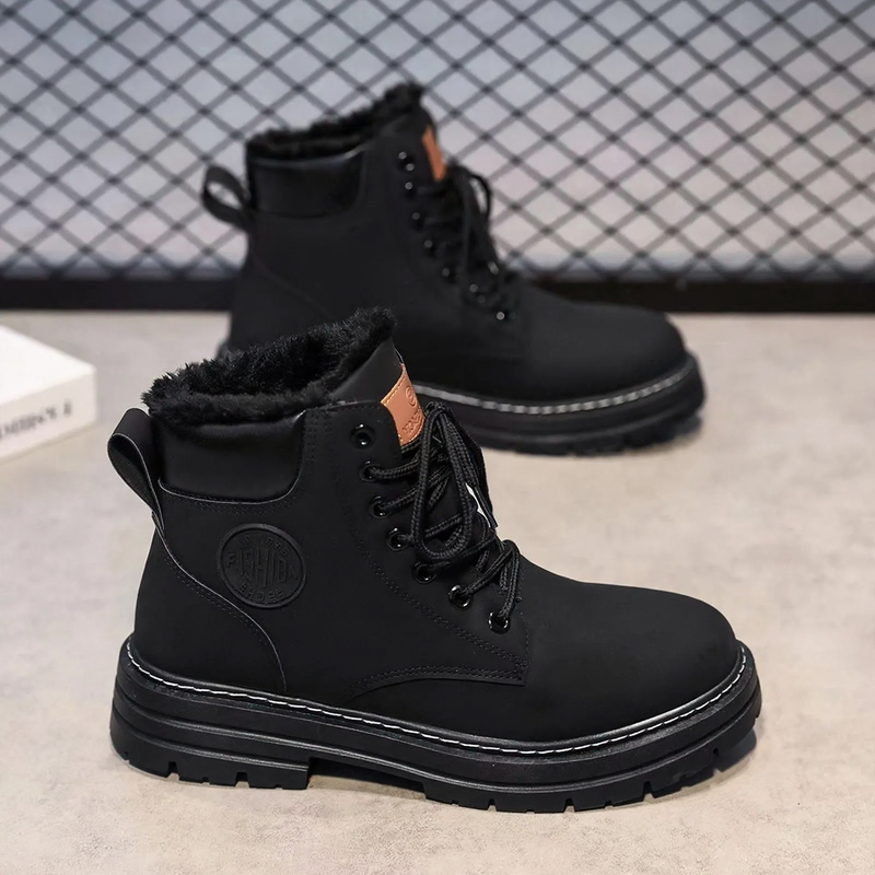 Padded men's worker boots, waterproof