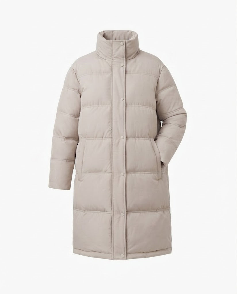 Ladies long-cut quilted thermal coat with hood, two-way zipper and side zip vents