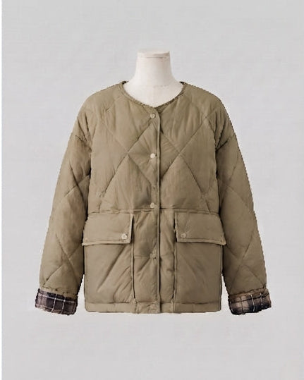 Women's quilted boxy short jacket with concealed snap button placket and extra large patch pockets