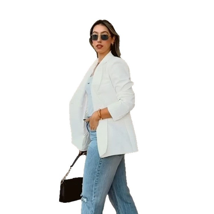 Women Fitted Double-Breasted Long Blazer with Light Shoulder Pads and Clean Lapels EVA-US