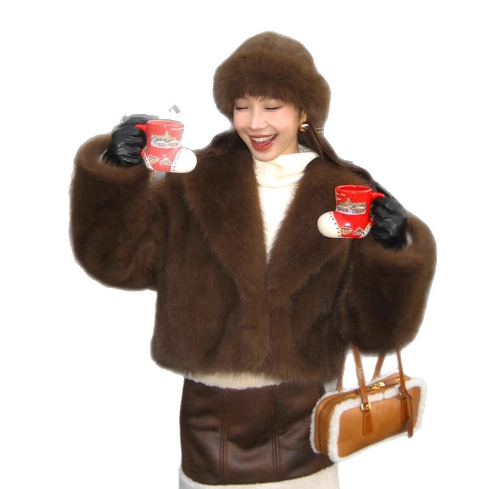 Women's short coat made of vegan high-pile faux fur with oversized shawl collar EVA-US