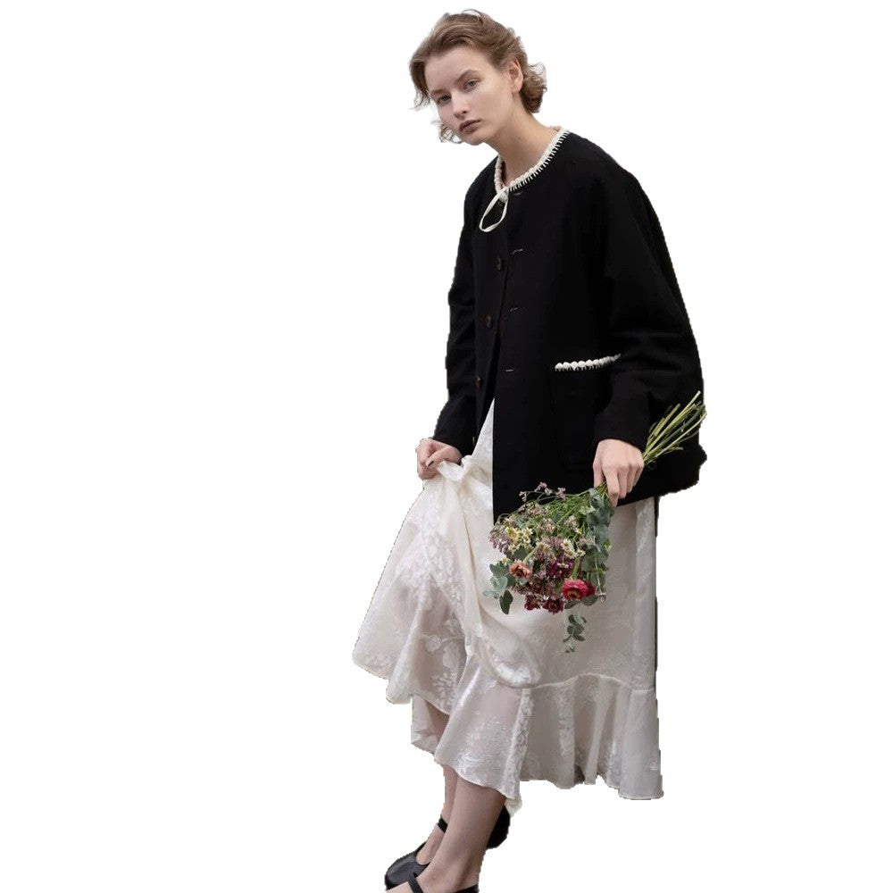 Ladies Boxy Short Jacket with Decorative Trim and Applied Pockets EVA-US