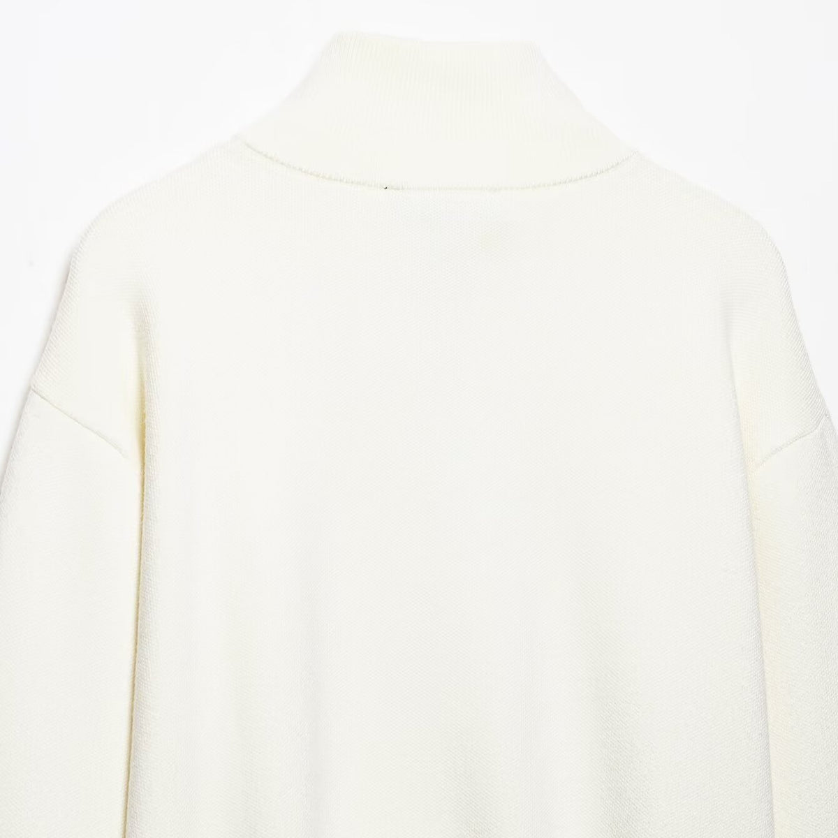 Women's chunky knit pullover with half zipper, stand collar and dropped shoulders EVA-US