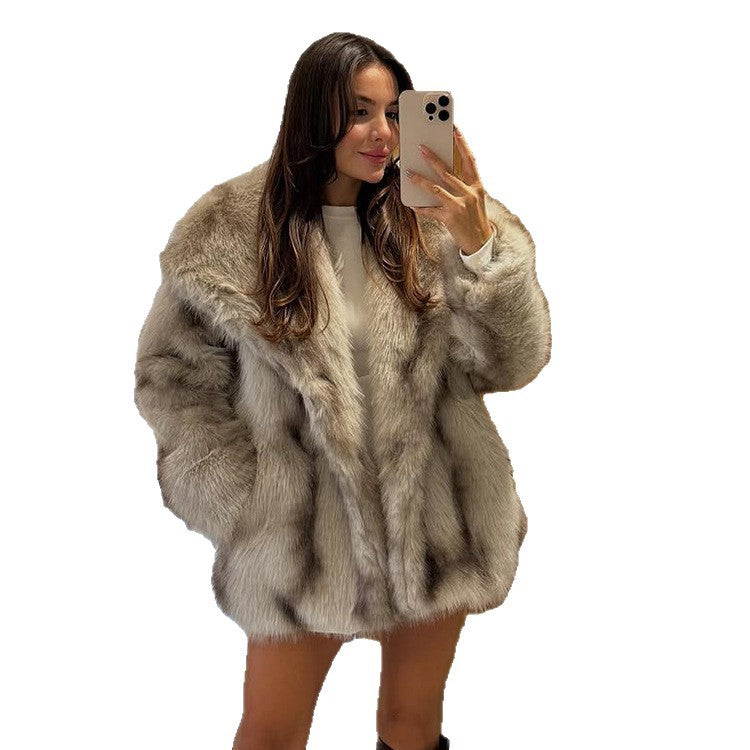 Women's Short Coat Oversize Faux Fur with Voluminous Shawl Collar and Boxy Silhouette EVA-US
