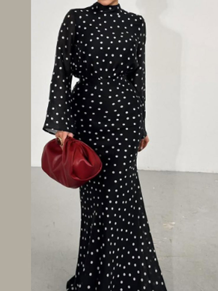 Women's maxi dress with figure-hugging mermaid silhouette and polka dot print EVA-US