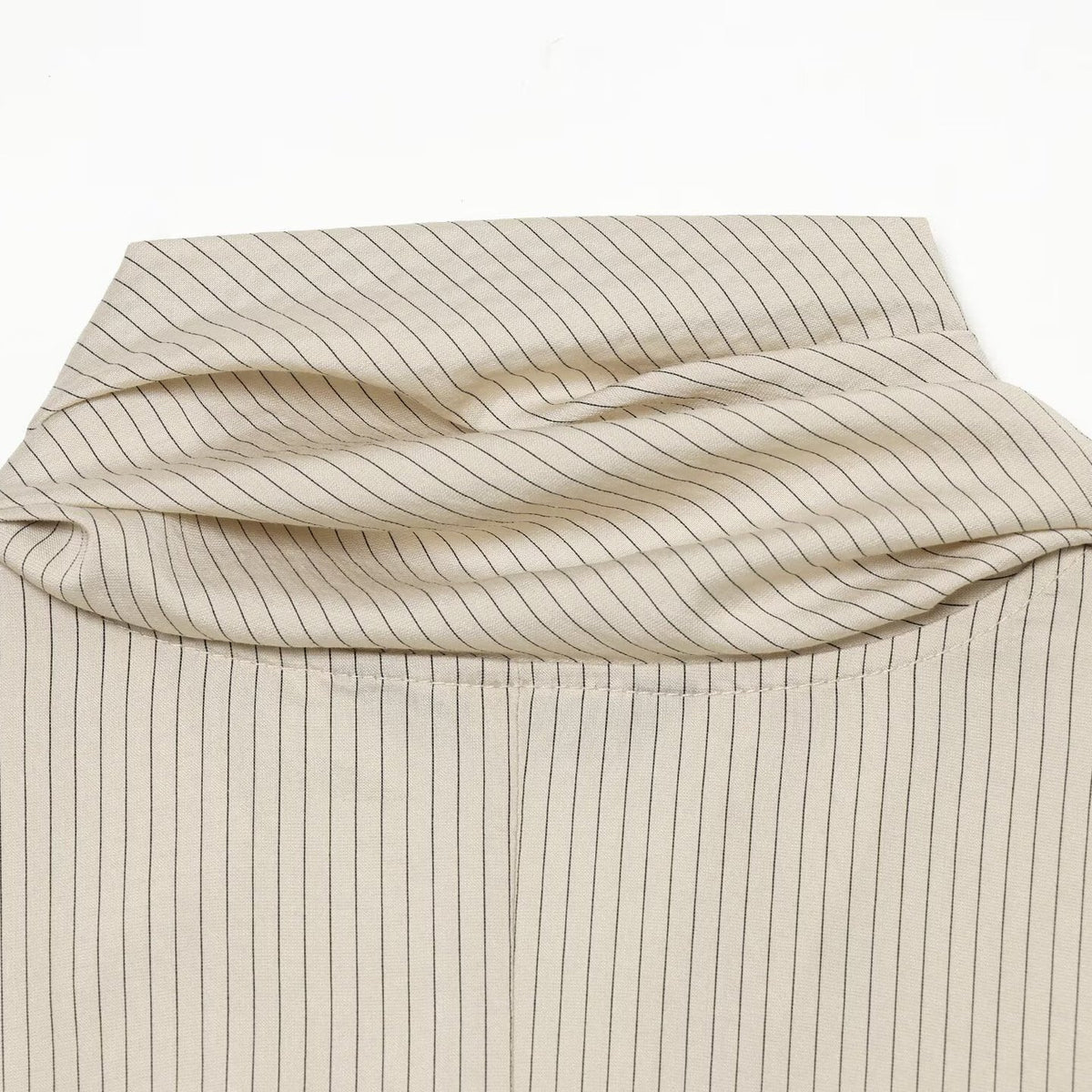 Ladies blouse with necktie collar, fine pinstripe and floral appliqué EVA-US