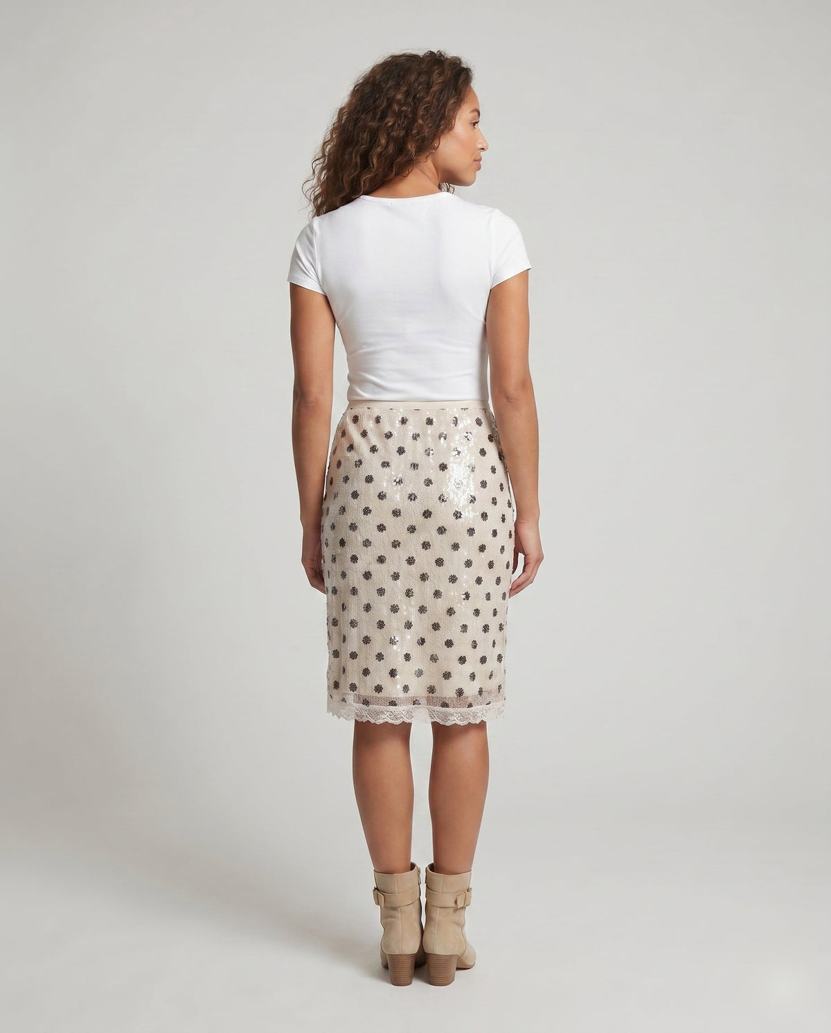Product 15637870379338 - back_view