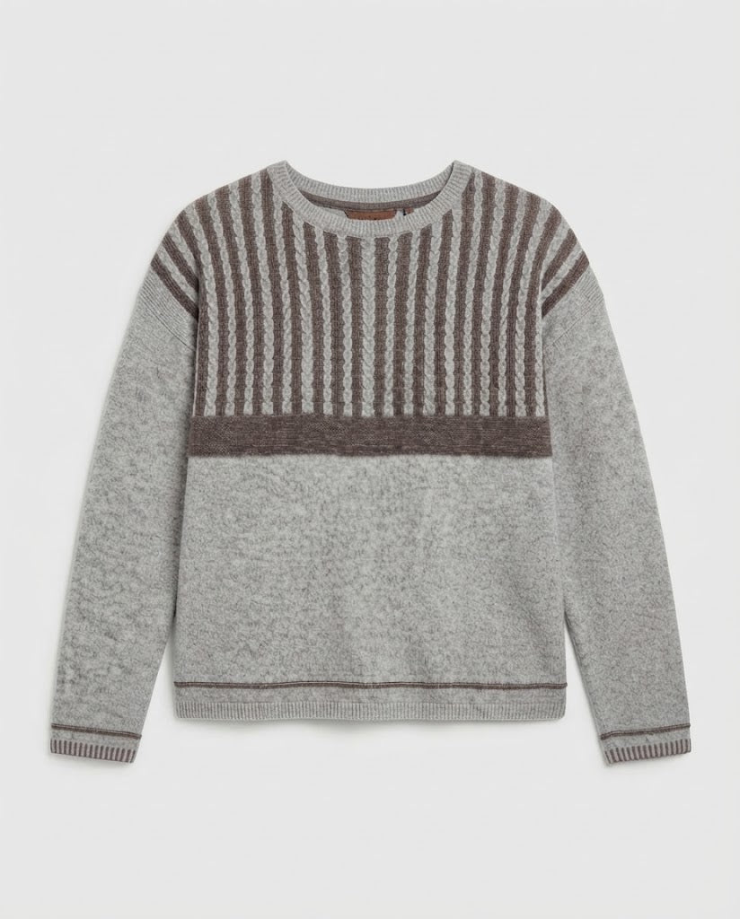 Women's fine knit pullover with cable texture and contrasting yoke EVA-US
