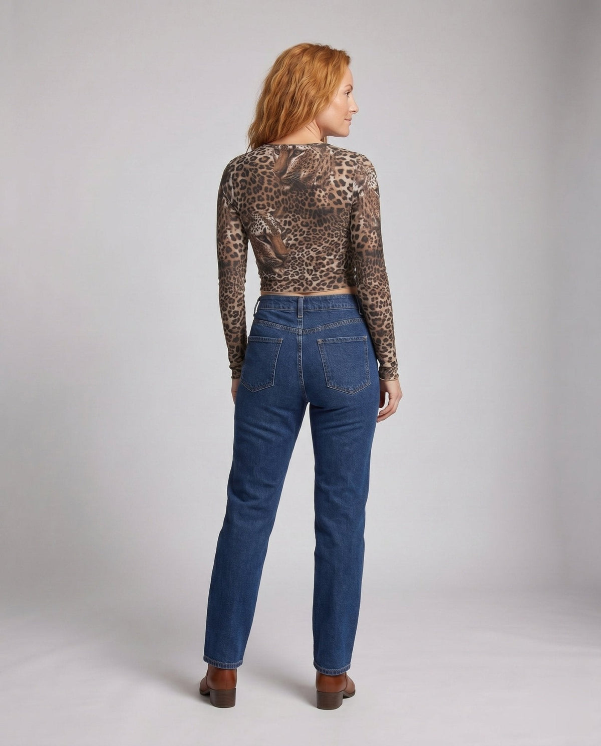 Women's long sleeve shirt with leopard print and fitted cut - Chichicherry