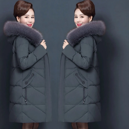 Women's quilted coat, mid-length, with faux fur collar