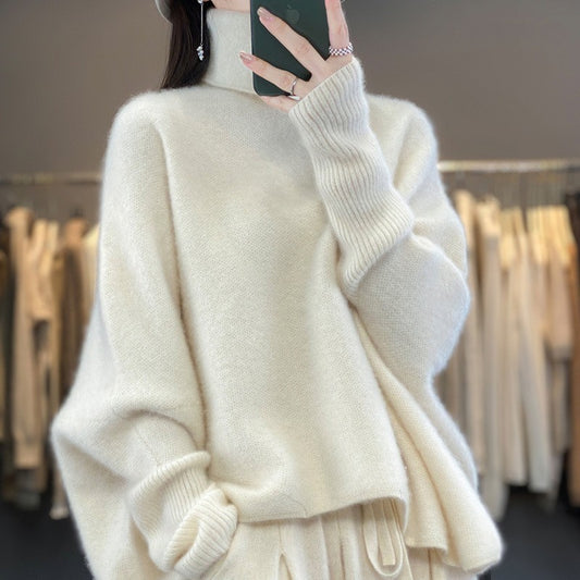 Women’s wool sweater, stand-up collar, loose fit