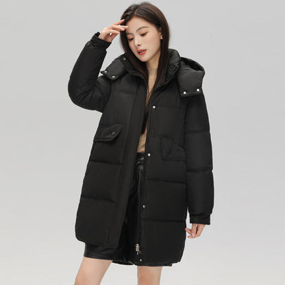 Mid-length women's padded jacket with hood, insulated