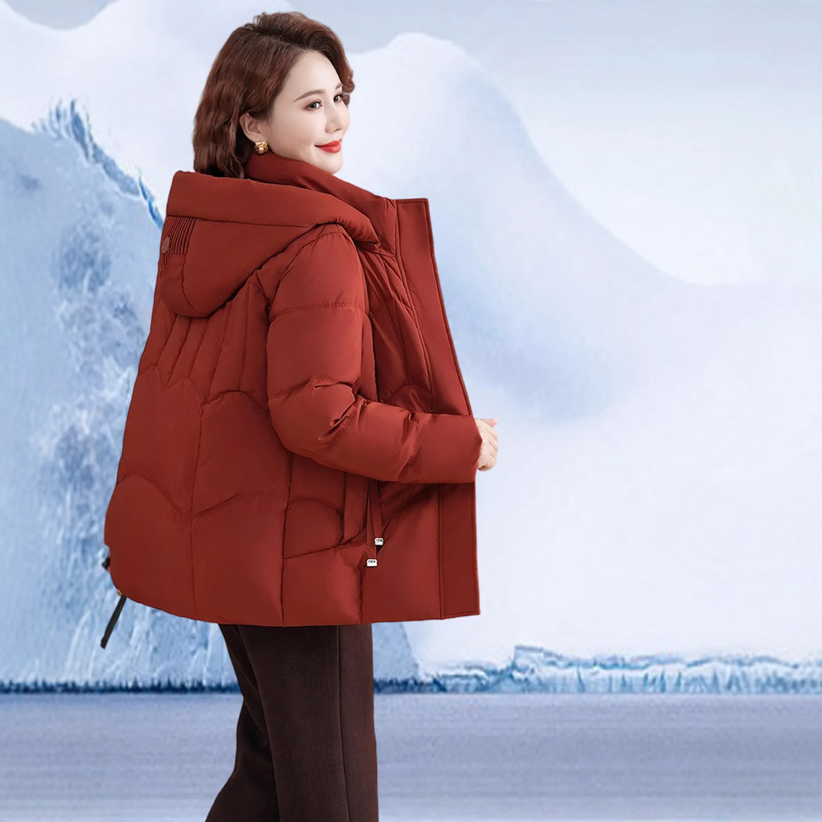 Short women's down jacket with goose down
