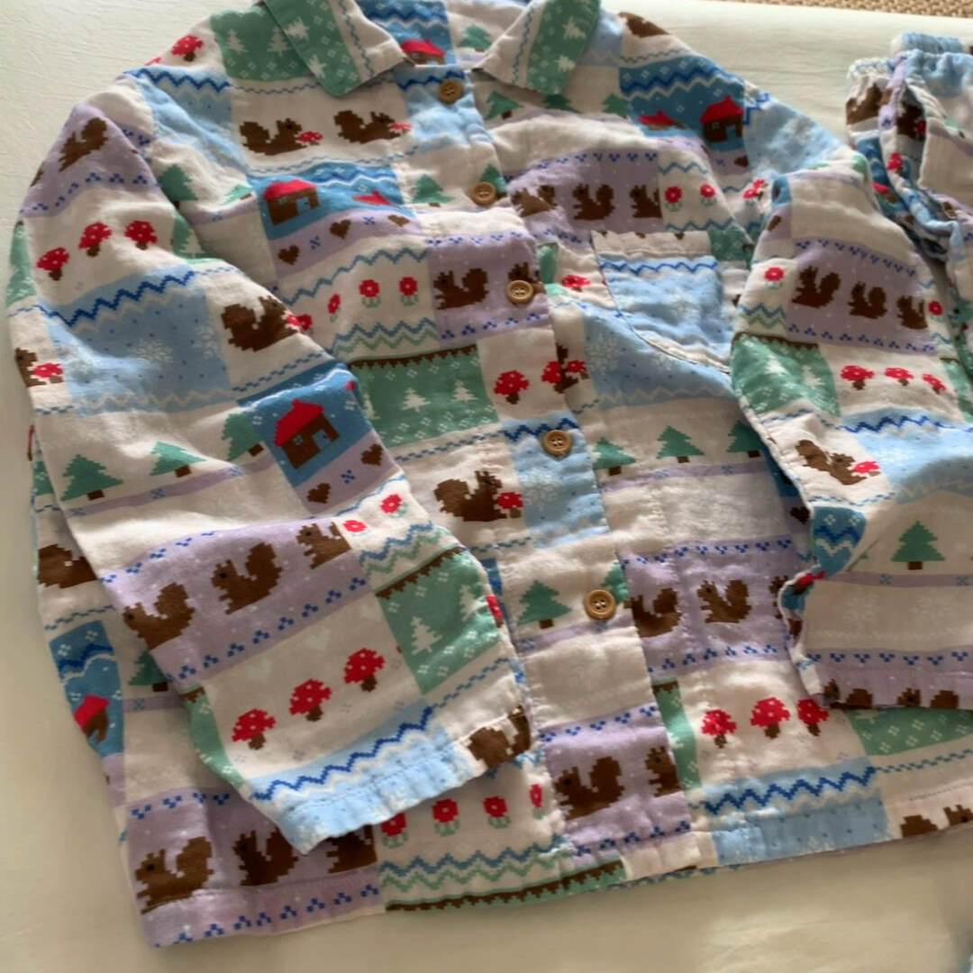 Women's Pajama Set, long-sleeved, with cabin print