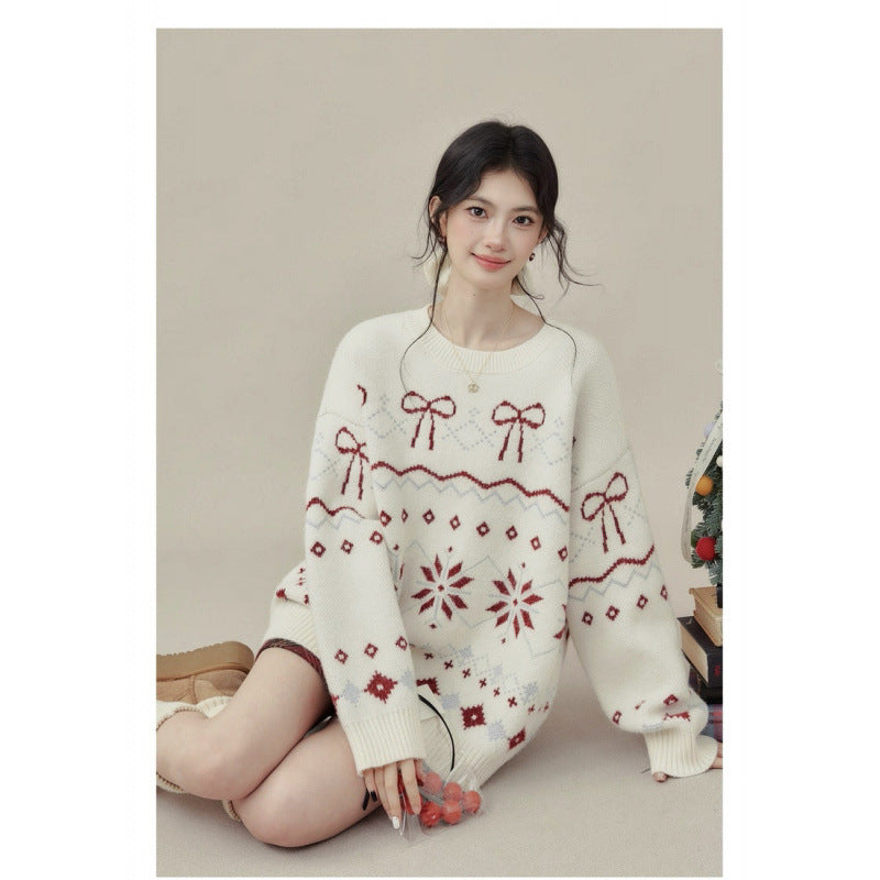 Fair-Isle-Christmas-sweater with snowflakes and bows