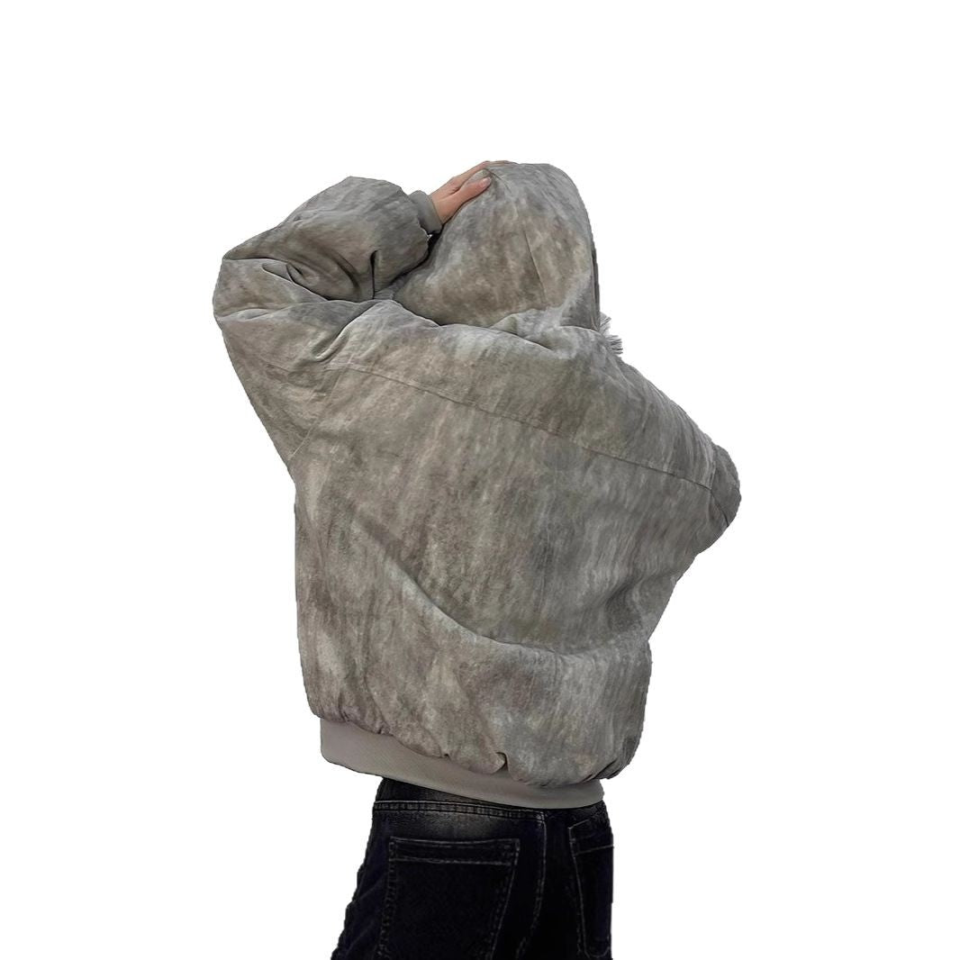 Padded men's winter jacket with hood and faux fur collar