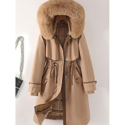 Ladies' parka, medium length, with removable inner lining