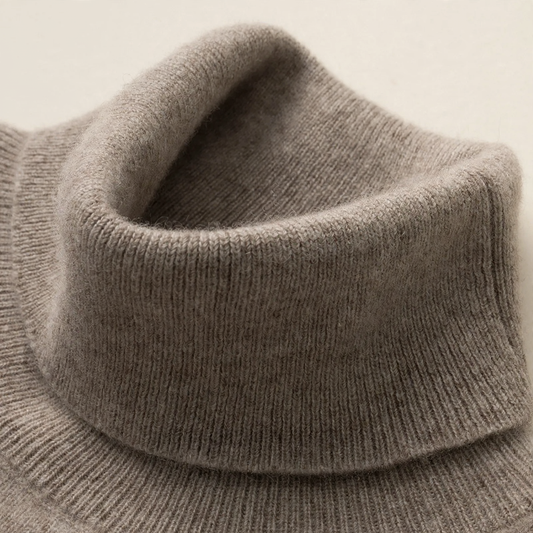 Ladies' turtleneck sweater made of pure wool