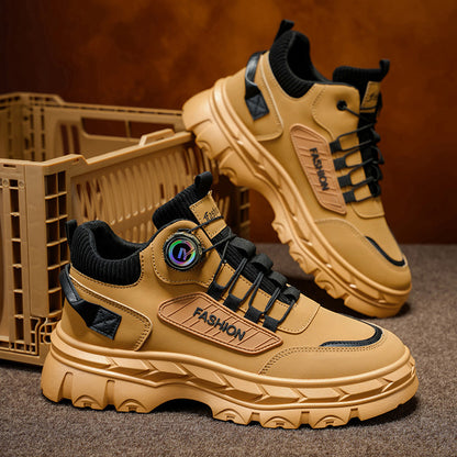 Robust men's ankle boots with platform sole