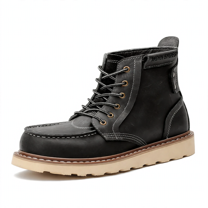 Men's work boots in retro style made of leather