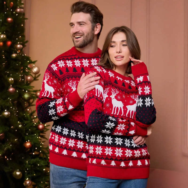 Unisex knit sweater with reindeer motif