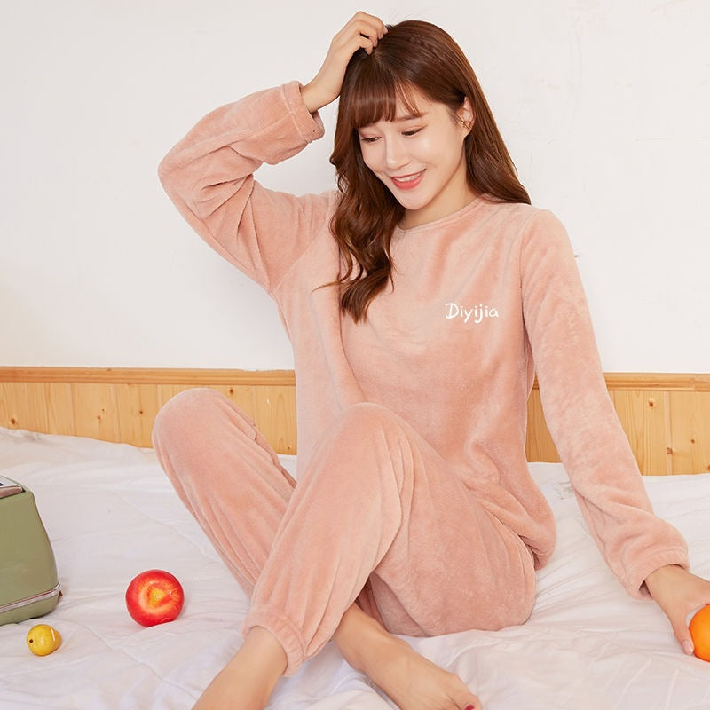Women's house suit made of coral fleece, extra warm