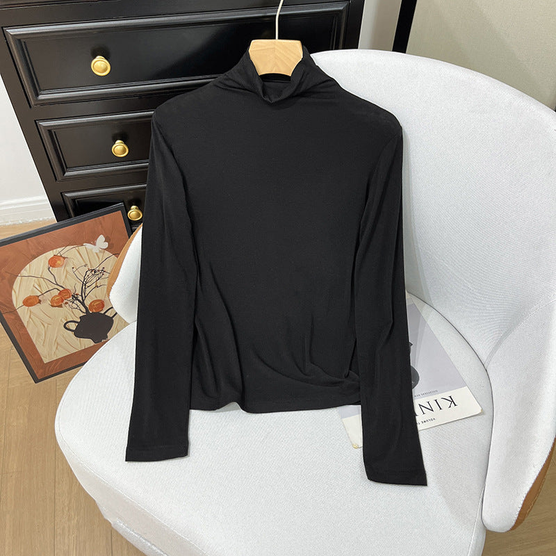 Women's turtleneck sweater made of cashmere blend