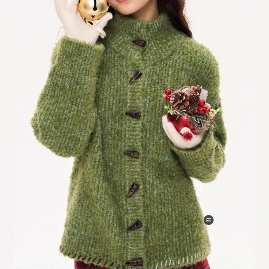 Chunky knit sweater in Christmas green