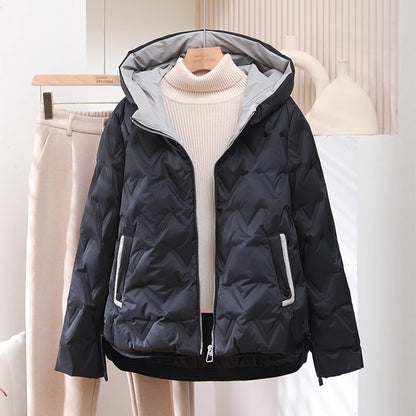 Short, loose down jacket with hood