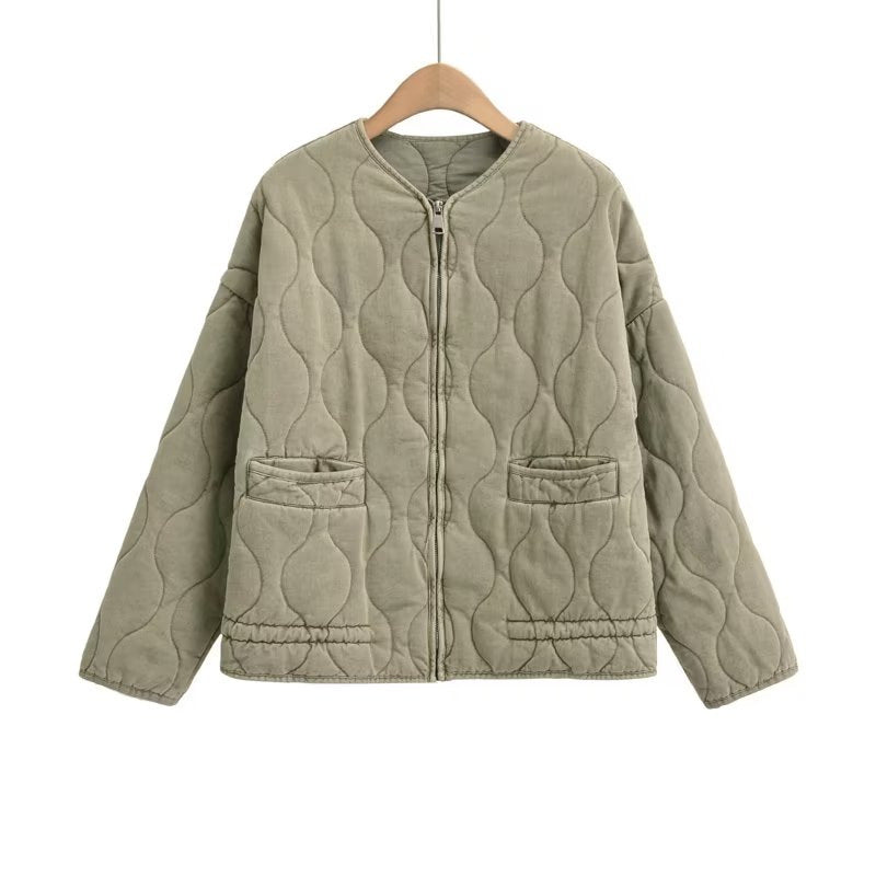 Women's quilted jacket with standing collar and tie belt