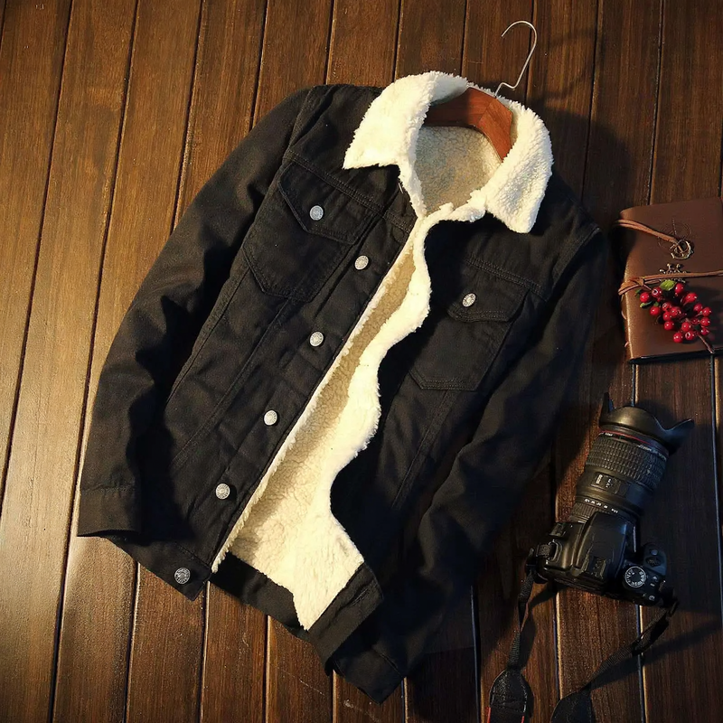 Men's denim jacket with lamb fleece lining, insulated