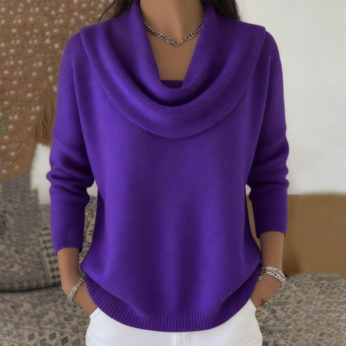 Loose pullover with wide collar, solid color