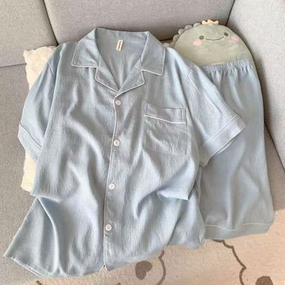 Light men's pajamas, short-sleeved, with button placket