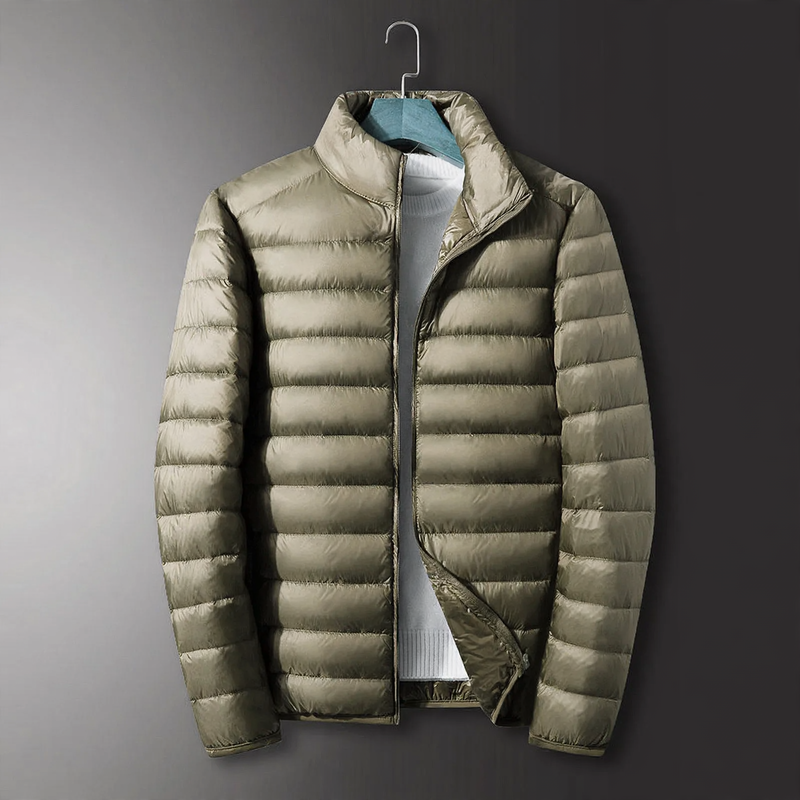 Lightweight men's down jacket with hood, white duck down lining