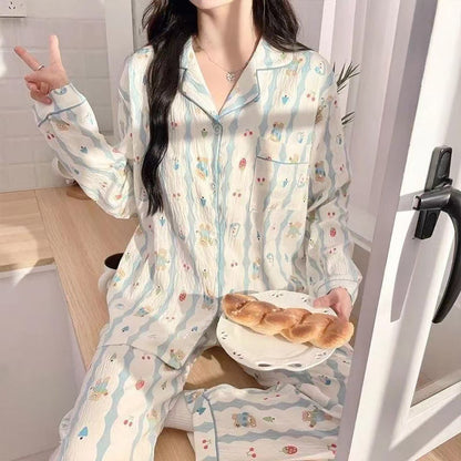 Women's Pajama Set made of soft cotton