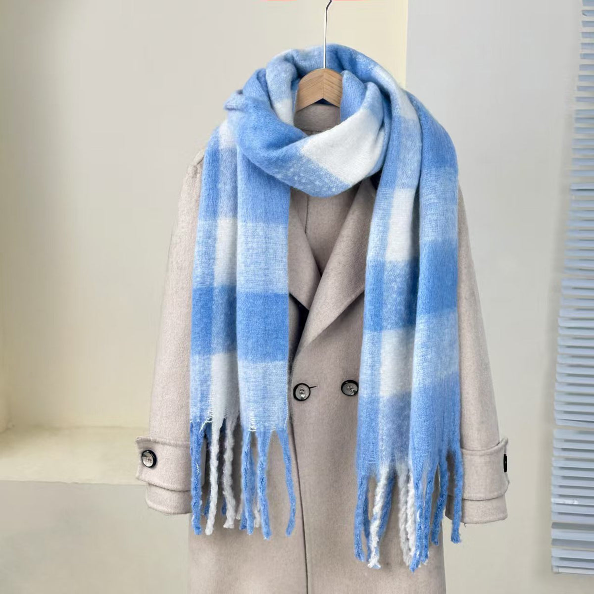 Checked scarf, 200 cm, soft and warm