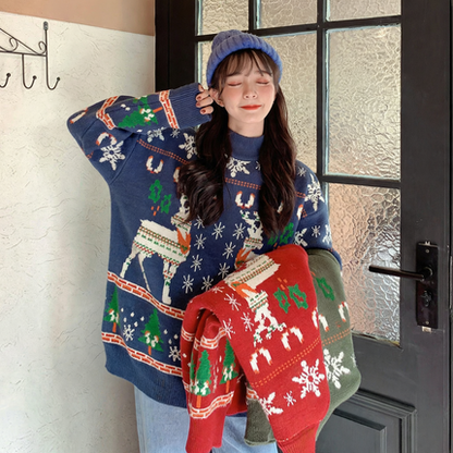Women's Christmas sweater with reindeer motif
