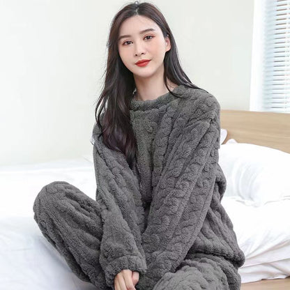 Women's house suit made of coral fleece, warm and solid color