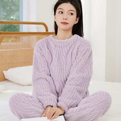 Women's House Suit made of soft plush, warm and fluffy