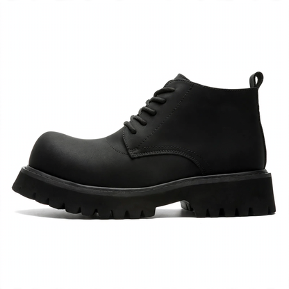 Men's work boots with thick sole