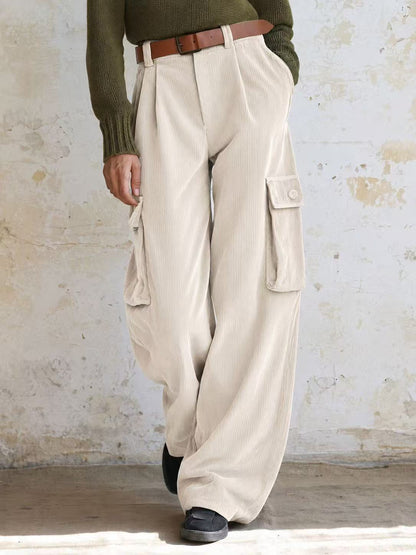 Versatile corduroy cargo pants with high waistband