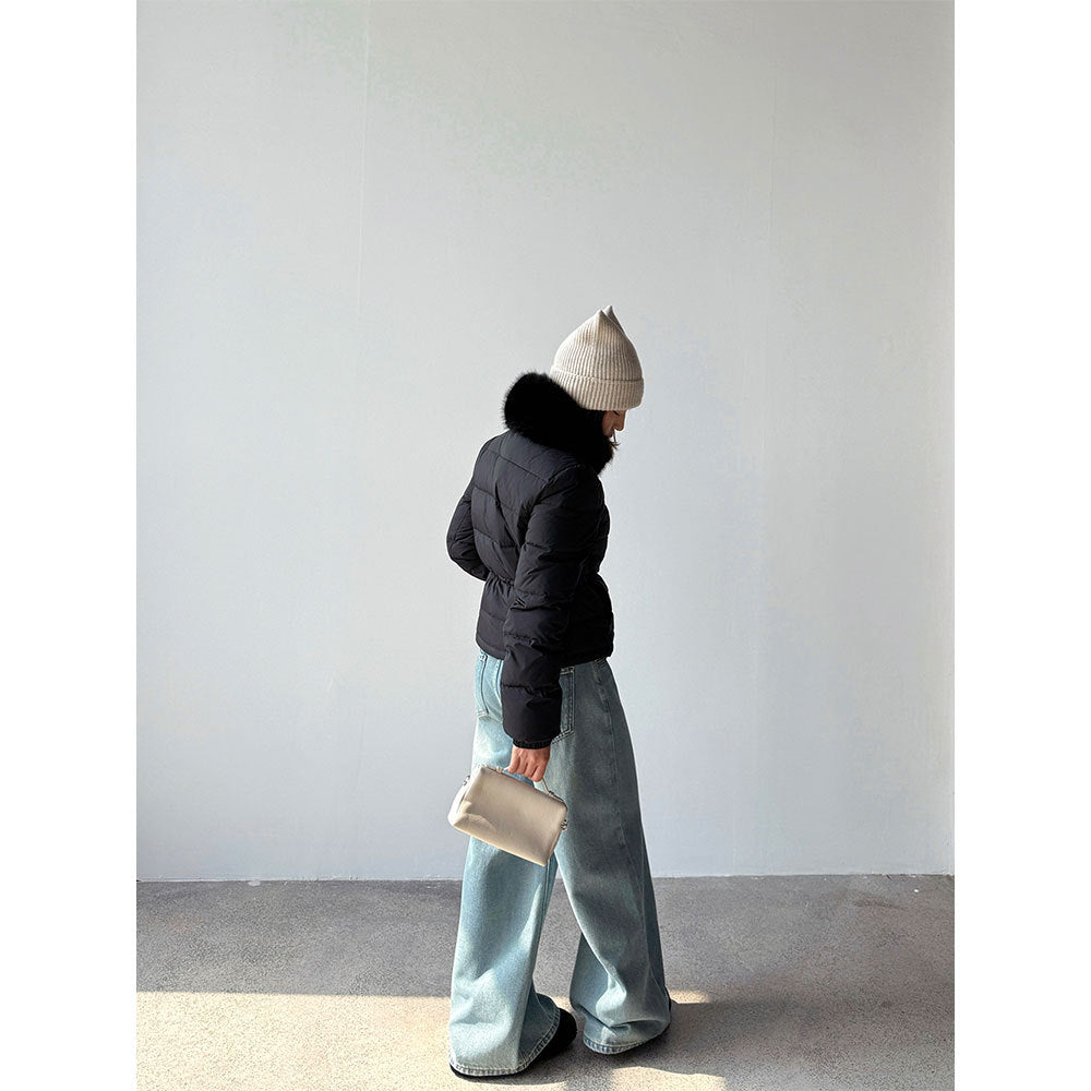Short down jacket for girls, with removable faux fur collar