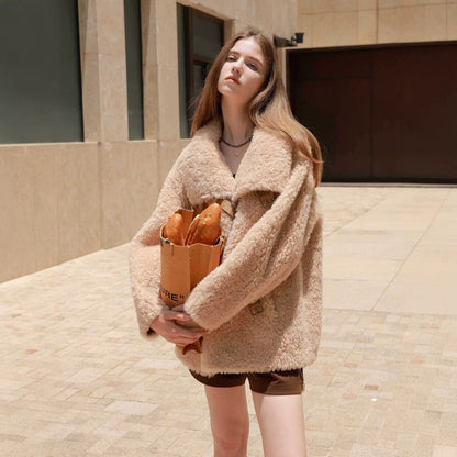Women's Faux Fur Coat with Lapel Collar, Loose