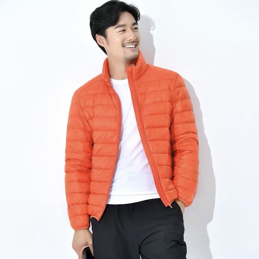 Lightweight men's down jacket with hood, white duck down lining