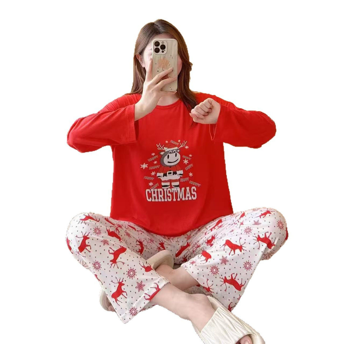 Women's Christmas Pajamas, long-sleeved, with reindeer motif