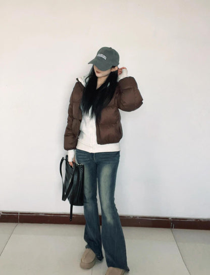 Short women's down jacket with white duck down filling