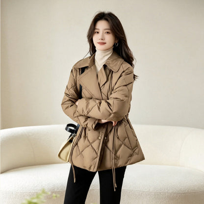 Short women's down jacket in elegant style