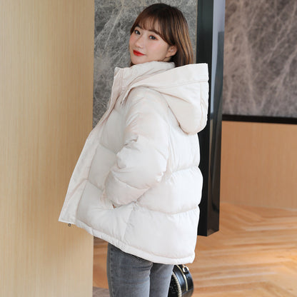 Short, padded ladies' quilted jacket