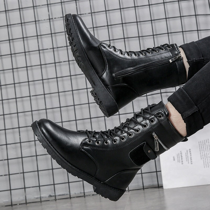 Fashionable men's boots, lined