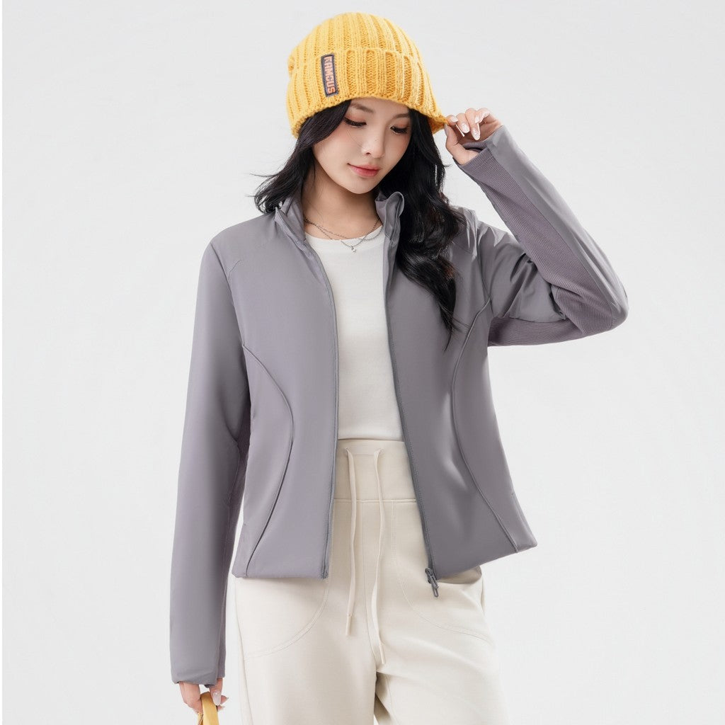 Lightweight unisex quilted jacket with wool filling
